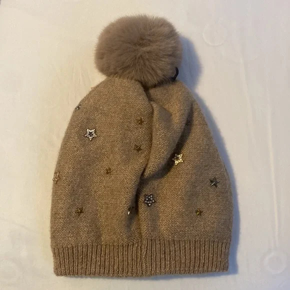 NWT C.C Pom Pom Tan Hat With Stars - Picture 2 of 8